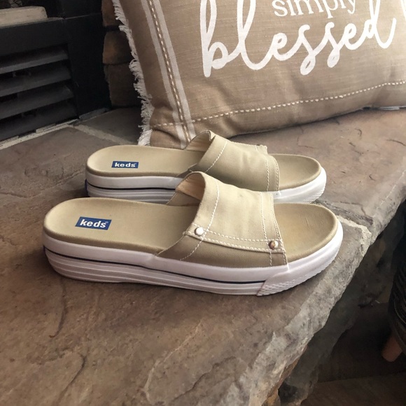 Keds Shoes - Keds slip on shoes